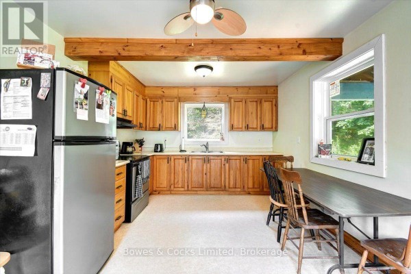 Living room - 89 Jack Lake Road, North Kawartha, ON K0L1A0 Photo 4