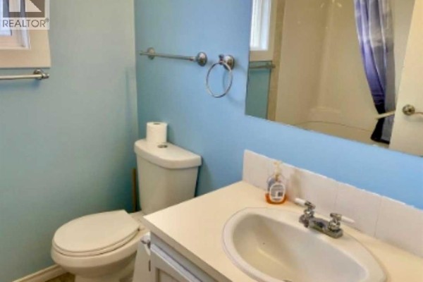 89 Oxford Road W, Lethbridge, AB T1K4V6 Photo 5