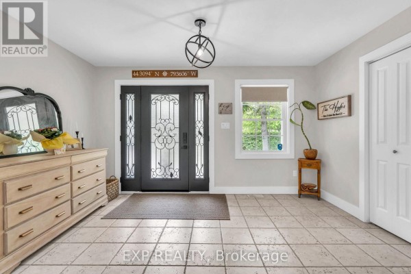 Great room - 89 River Street, Georgina, ON L0E1R0 Photo 4