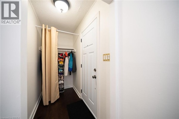 Bedroom - 89 Salisbury Avenue, Brantford, ON N3S1N1 Photo 4