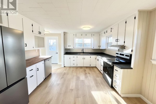 Den - 89 Stoney Island Road, North East Point, NS B0W2P0 Photo 5
