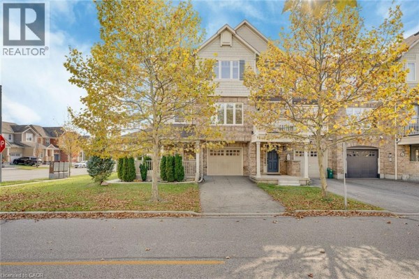 4pc Bathroom - 890 Fowles Court, Milton, ON L9T0Z8 Photo 3