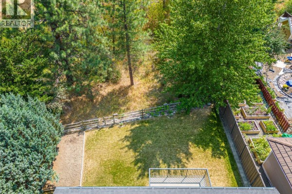 8901 Grizzly Crescent, Kamloops, BC, photo 3