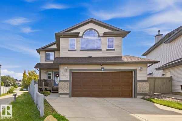 8903 176 Av Nw, Edmonton