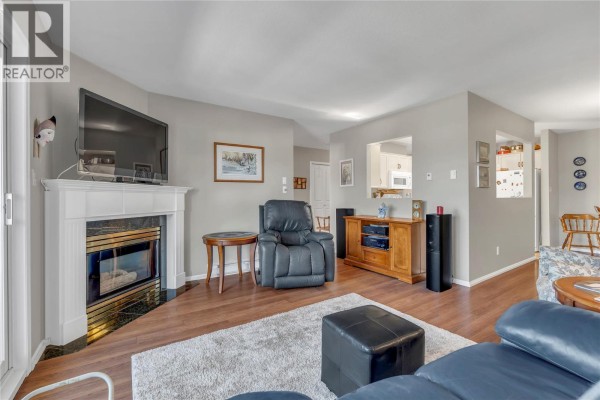 8907 Pineo Court Unit# 306, Summerland, BC, photo 2