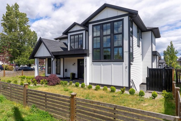 8910 117a Street, Delta, BC V4C6C8 Photo 2