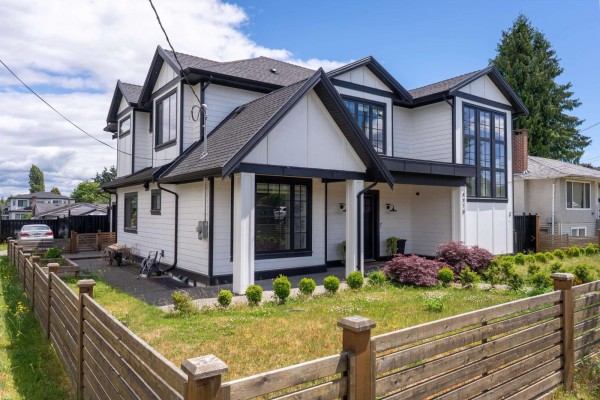 8910 117a Street, Delta, BC V4C6C8 Photo 3