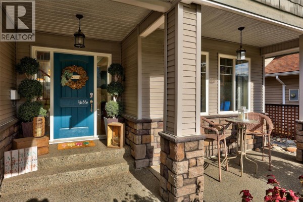 2pc Bathroom - 8910 Badger Drive, Kamloops, BC V2C6V2 Photo 3