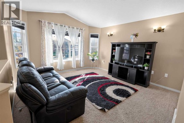 Bedroom - 8914 71 Avenue, Grande Prairie, AB T8X0E1 Photo 3