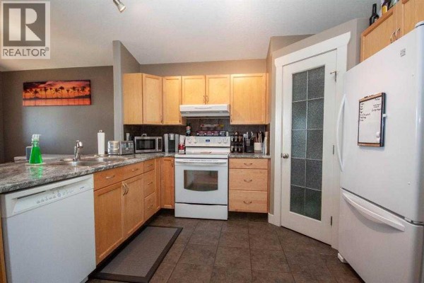 Bedroom - 8934 69 Avenue, Grande Prairie, AB T8X0C1 Photo 2