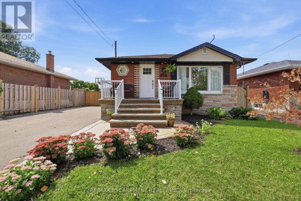 894 Brucedale Avenue E, Hamilton, ON, photo 2