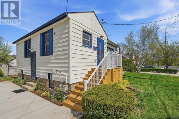 894 Garth Street, Hamilton, ON, photo 2