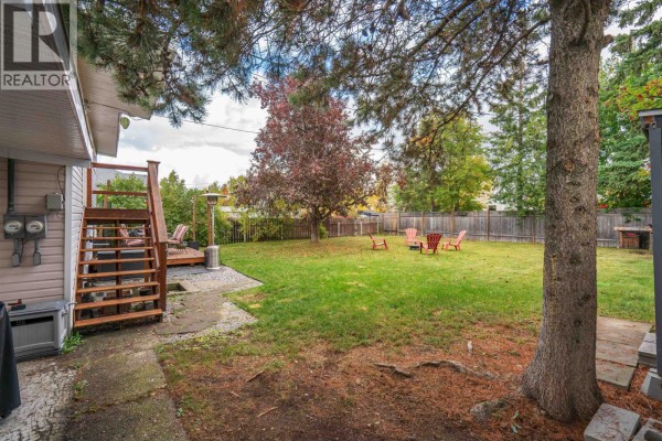 Bedroom 2 - 894 Irwin Street, Prince George, BC V2M2X9 Photo 4