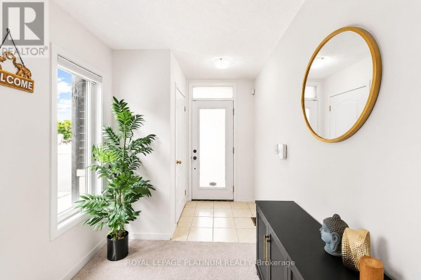 Dining room - 895 Kicking Horse Path, Oshawa, ON L1J0B4 Photo 2