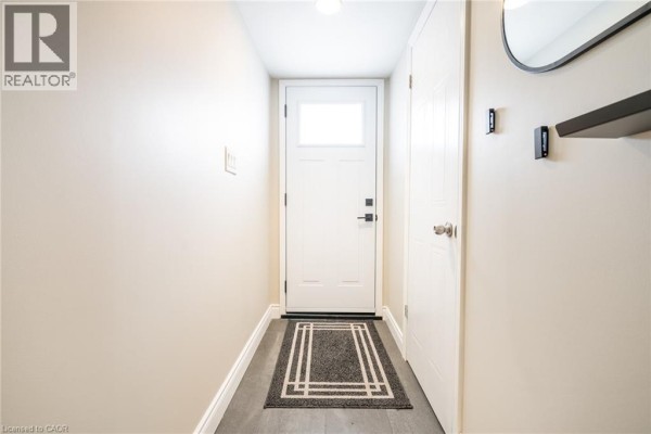 Bedroom - 895 Maple Avenue Unit# 118, Burlington, ON L7S2H7 Photo 5