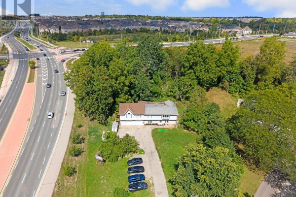 8951 Mississauga Road, Brampton, ON, photo 2