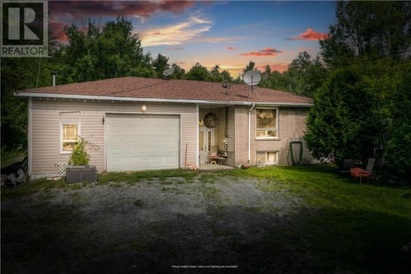 Recreational, Games room - 896 Red Deer Lake Road N, Wahnapitae, ON P0M3C0 Photo 3
