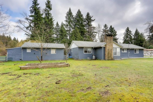 8964 184 Street, Surrey, BC V4N3T4 Photo 3