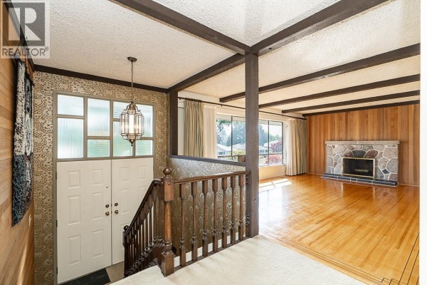 899 Glencoe Drive, Port Moody, BC V3H1H2 Photo 5