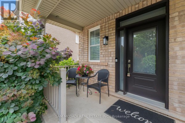 Family room - 899 Pickersgill Crescent, Milton, ON L9T7T7 Photo 3