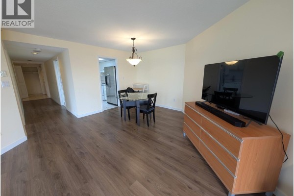 8fl 6080 Minoru Road, Richmond, BC V6Y4A7 Photo 5