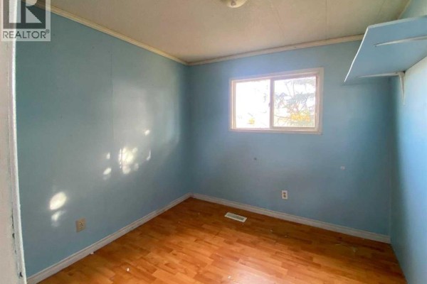 Dining room - 9, 5130 61 Avenue, Olds, AB T4H1L5 Photo 5