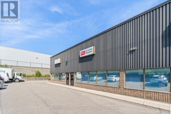 9 - 150 Armstrong Avenue, Halton Hills