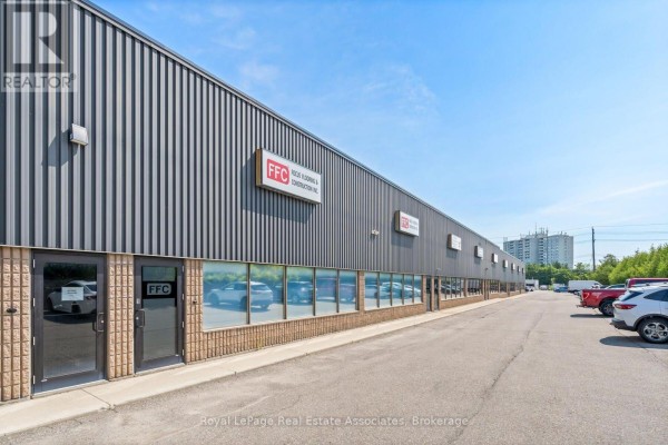 9 - 150 Armstrong Avenue, Halton Hills, ON L7G5G8 Photo 2