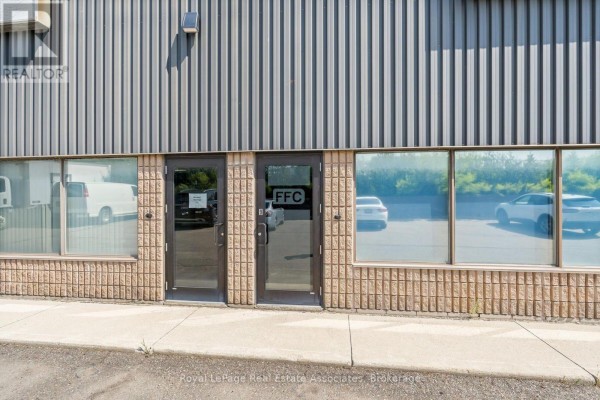 9 - 150 Armstrong Avenue, Halton Hills, ON L7G5G8 Photo 3