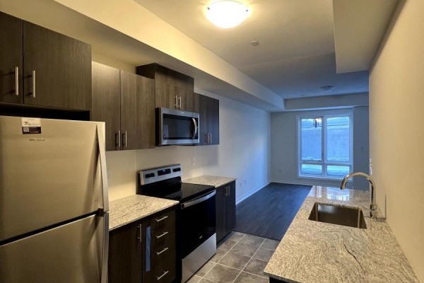 Primary Bedroom - 9 - 155 Tapscott Road, Toronto, ON M1B0E8 Photo 4