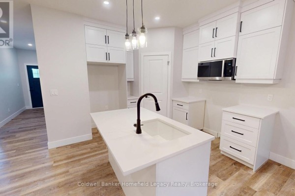 Laundry room - 9 - 165 Egan Avenue, St  Marys, ON N4X0C9 Photo 5