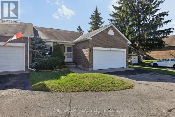 17 Pine Needles Court, Ottawa, ON, photo 3