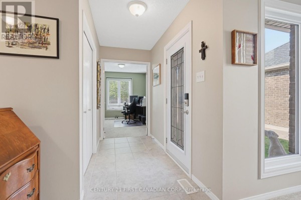 Primary Bedroom - 9 - 1853 Blackwater Road, London North, ON N5X4R9 Photo 4
