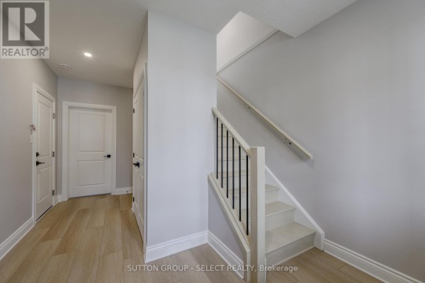 9 - 2835 Sheffield Place, London South, ON, photo 2