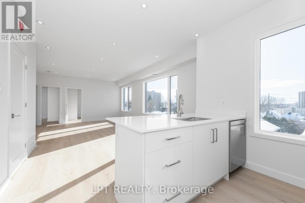 9 - 319 Shakespeare Street, Ottawa, ON K1L5M1 Photo 3