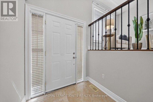 9 - 8032 Kipling Avenue, Vaughan, ON L4L2A1 Photo 5