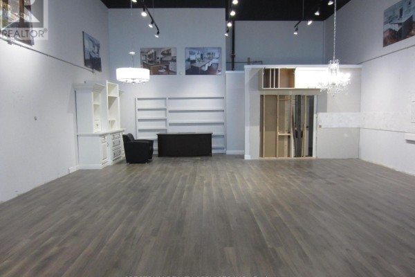 #9 - 8750 Jane Street, Vaughan, ON L4K0E7 Photo 4