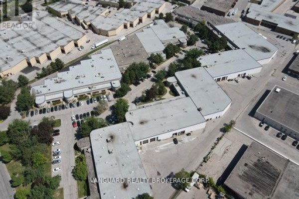 9-10 - 1111 Flint Road, Toronto, ON M3J3C7 Photo 4