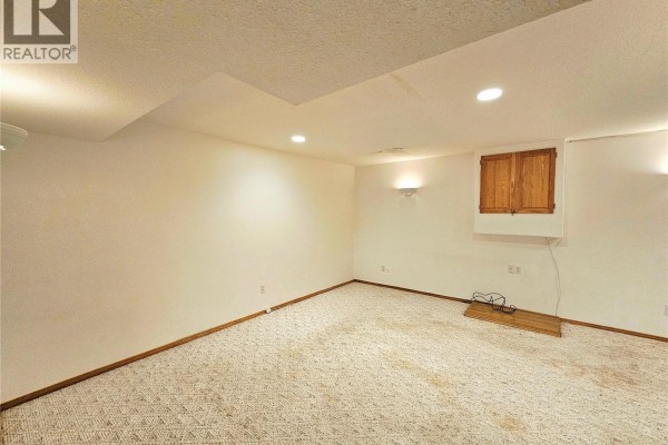 Bedroom - 9 103 Berini Drive, Saskatoon, SK S7N4N2 Photo 5