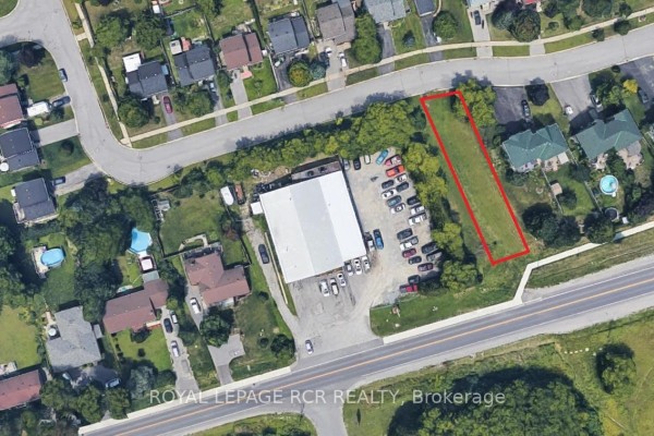 9-11 Annamaria Drive, Georgina, ON L4P3H8 Photo 2