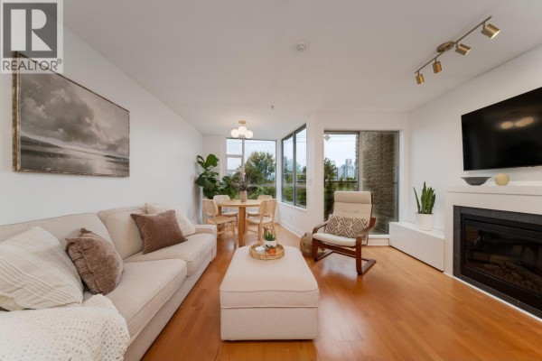 9 1250 W 6th Avenue, Vancouver, BC V6H1A5 Photo 5