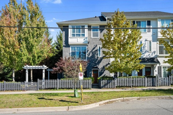 9 2550 156 Street, Surrey, BC V4P1C8 Photo 2