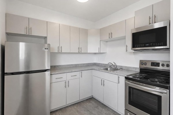 Kitchen - 9 394 Talbot Avenue, Winnipeg, MB R2L0P9 Photo 4