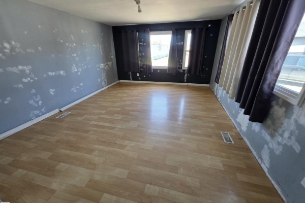 Primary Bedroom - #9 5220 44 Av, Calmar, AB T0C0V0 Photo 4