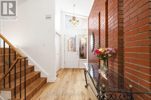 Bedroom - 9 Adeline Court, Toronto, ON M9V3M9 Photo 5