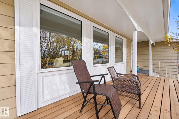 9 Akins Dr, St  Albert, AB, photo 2