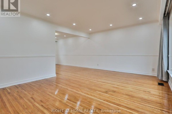 Bedroom - 9 Allister Avenue, Toronto, ON M1M3K7 Photo 5