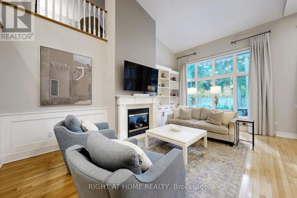 9 Arlington Way, Markham, ON, photo 2