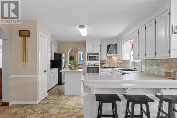 Dining nook - 9 Ash Drive, Charlottetown, PE C1A9A4 Photo 5