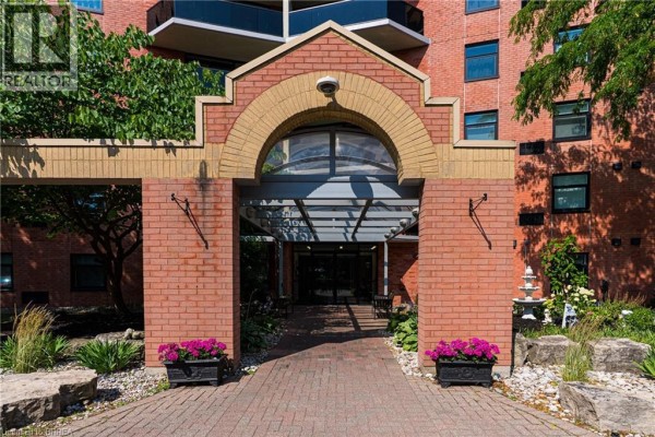 9 Bonheur Court Unit# 905, Brantford, ON, photo 2
